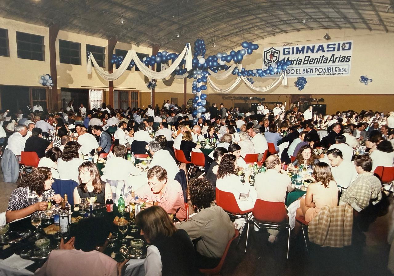 Gran cena anual en el Gimnasio "María Benita Arias"